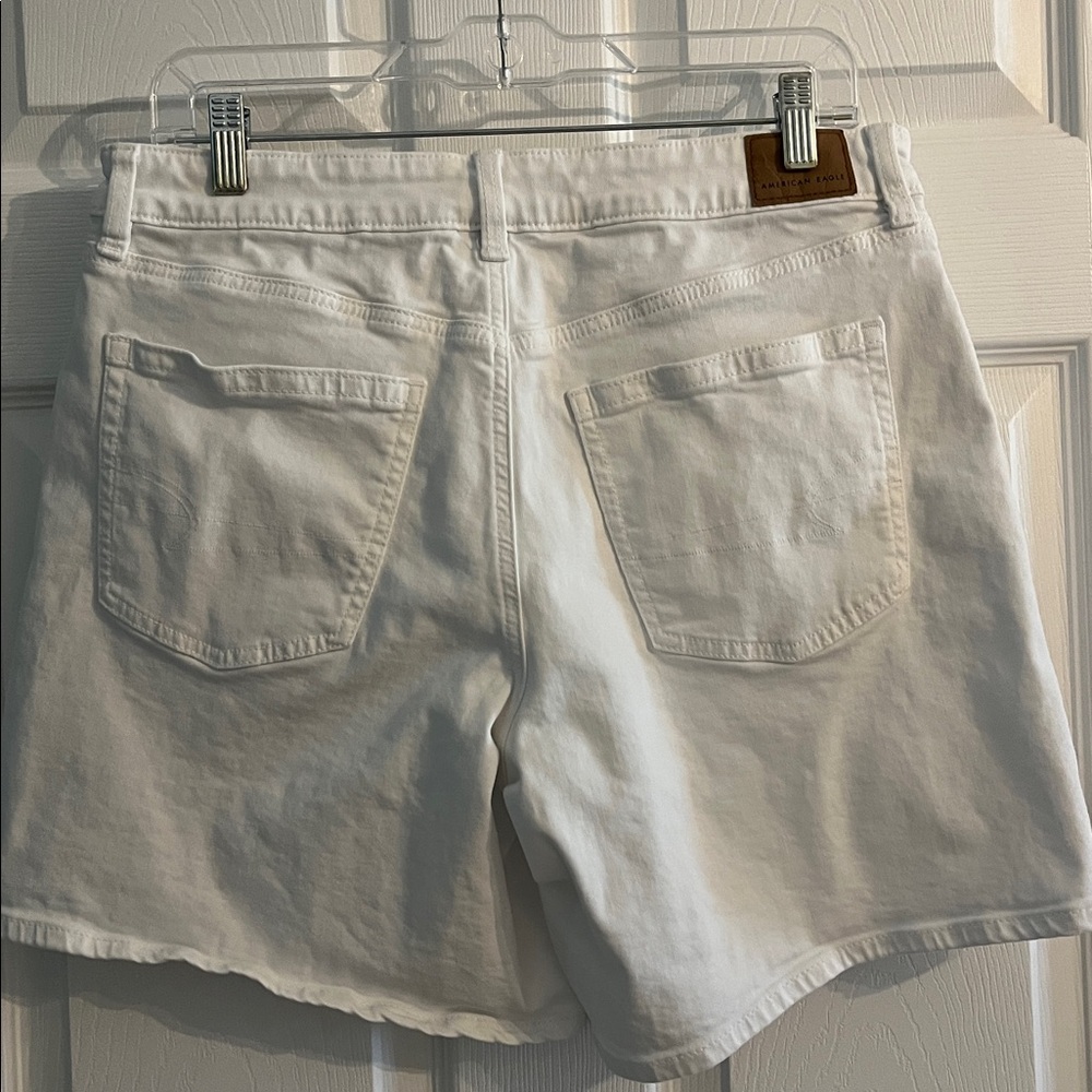 AMERICAN EAGLE white dreamy drape stretch baggy jort - Picture 2 of 8